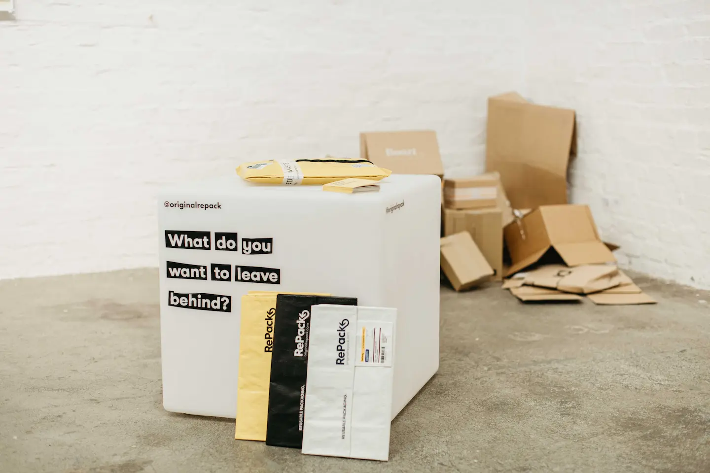 RePack bags with message: what do you want to leave behind